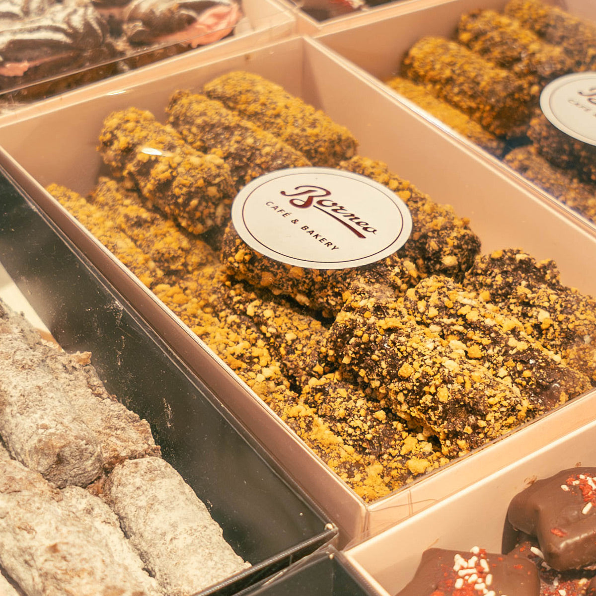 Crunchy Chocolate Rolls with Hazelnuts (example)